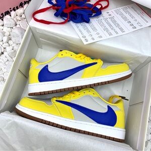 Nike Jordan 1 Retro Low OG x Travis Scott Canary